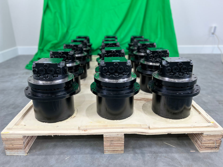 KUBOTA U55-4 FINAL DRIVE MOTOR WITH GEARBOX